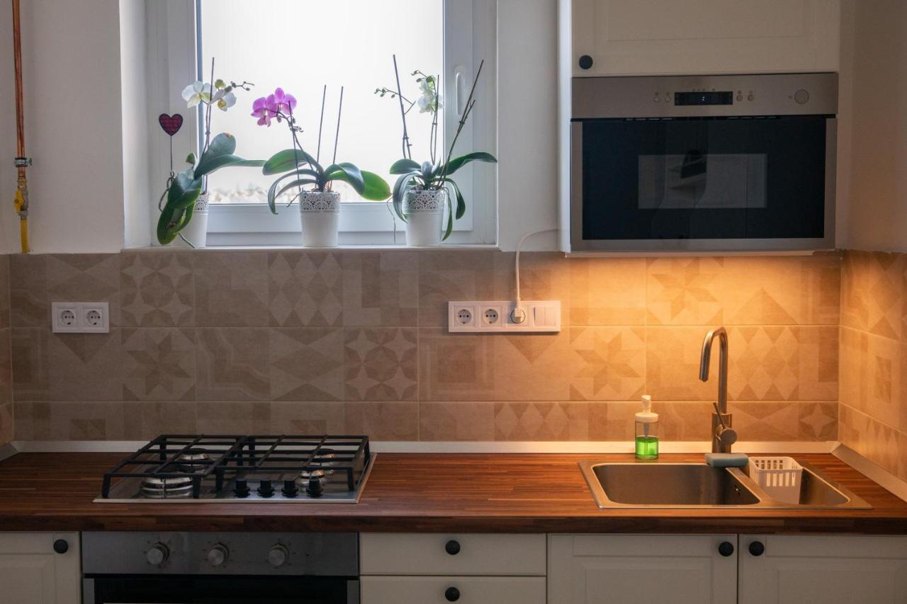 Firpo Apartman Эгер Экстерьер фото